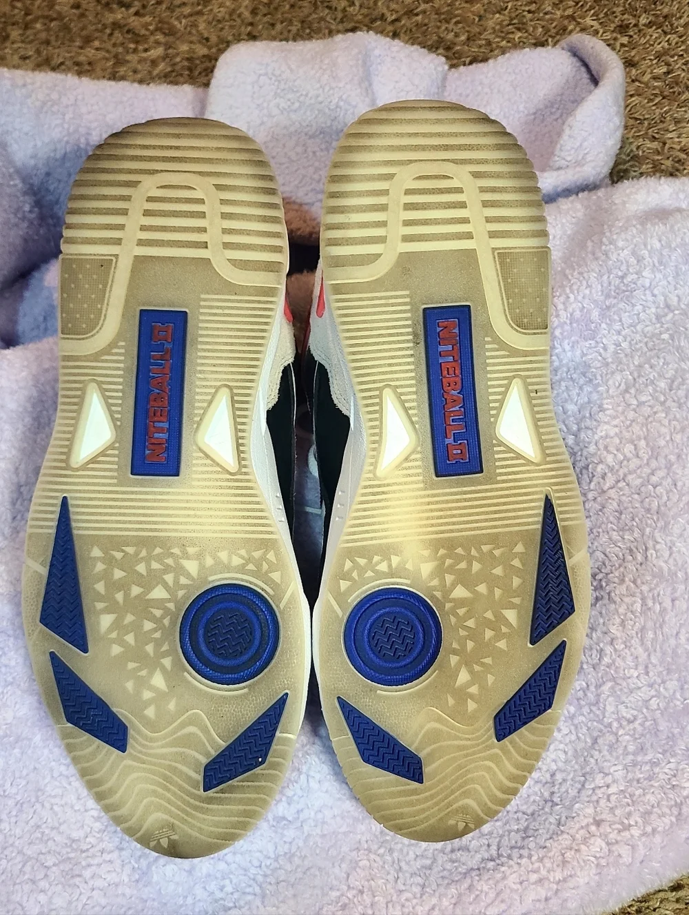 Adidas Niteball 2.0  White Semi Turbo Mens Size: 10.5
